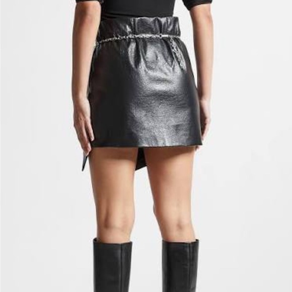 Manière de Voir Black Wrap Skirt w/ Silver Chain Belt | Size US 8, NWT - Picture 9 of 10
